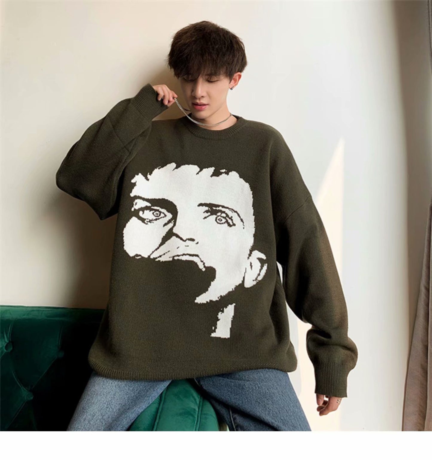 KOREAN SCREAM SWEATER